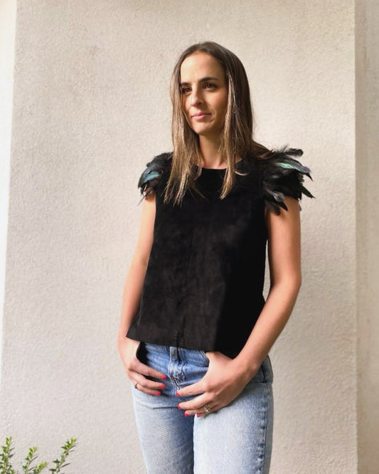 Top Plumas Gamuza
