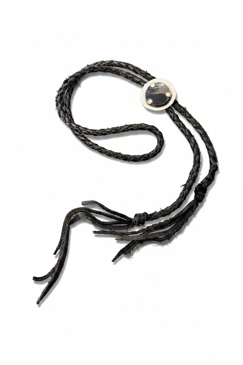 Collar Cuero Trenzado Negro con Asta Negra