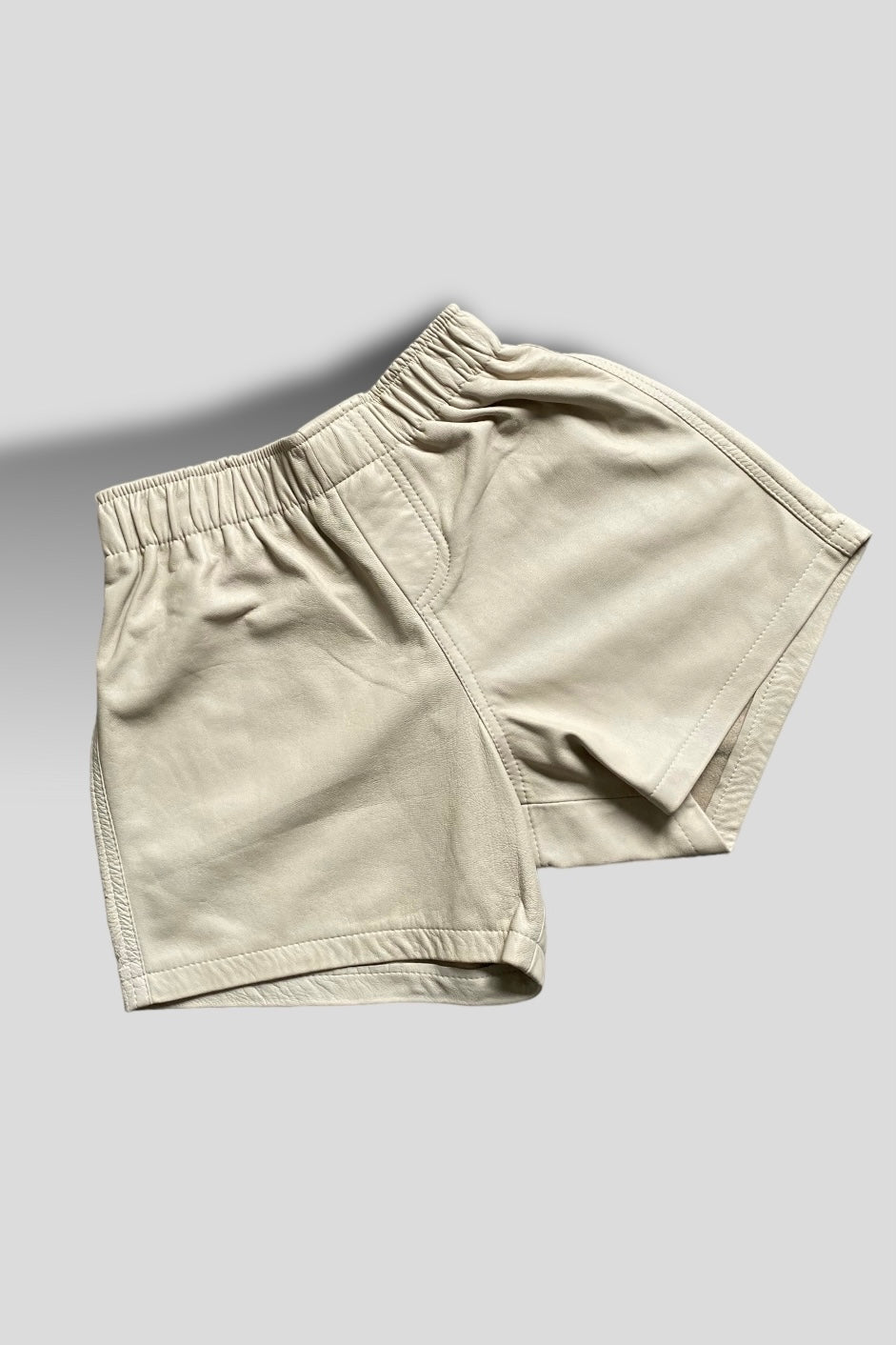 Short Rufina
